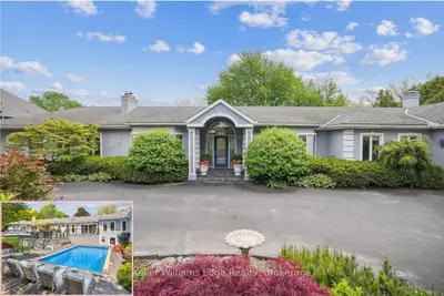 Detached in Burlington