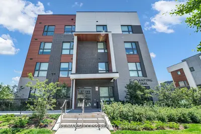 Condo Apartment in Oakville