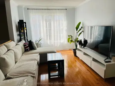 Condo Townhouse in Mississauga