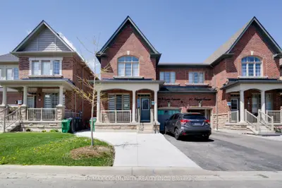 Semi-Detached in Brampton