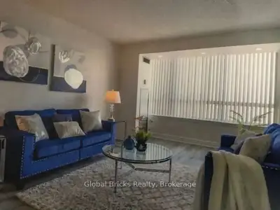 Condo Apartment in Mississauga