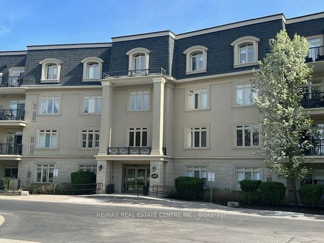 Condo Apartment in Milton