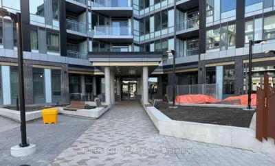 Condo Apartment in Oakville