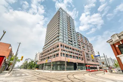 Condo Apartment in Toronto