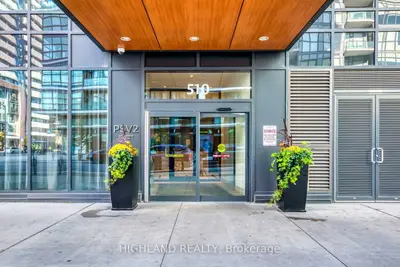 Condo Apartment in Mississauga