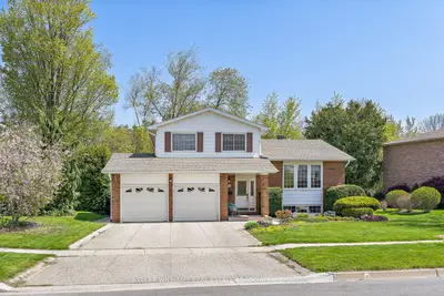 Detached in Halton Hills