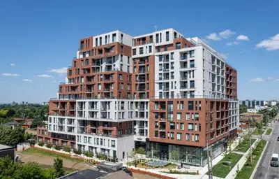 Condo Apartment in Toronto