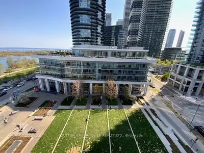 58 Marine Parade Drive 714, Toronto W06, On M8v 4g1