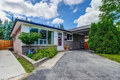 Detached in Brampton