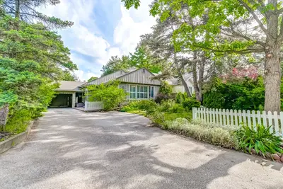 1063 Lorne Park Road Lower, Mississauga, On L5h 2z9