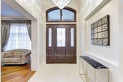 1371 Clearwater Crescent, Oakville, ON L6H 7J7
