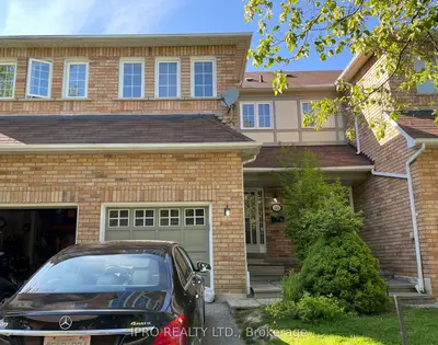 2350 Britannia Road 40, Mississauga, On L5m 6a7