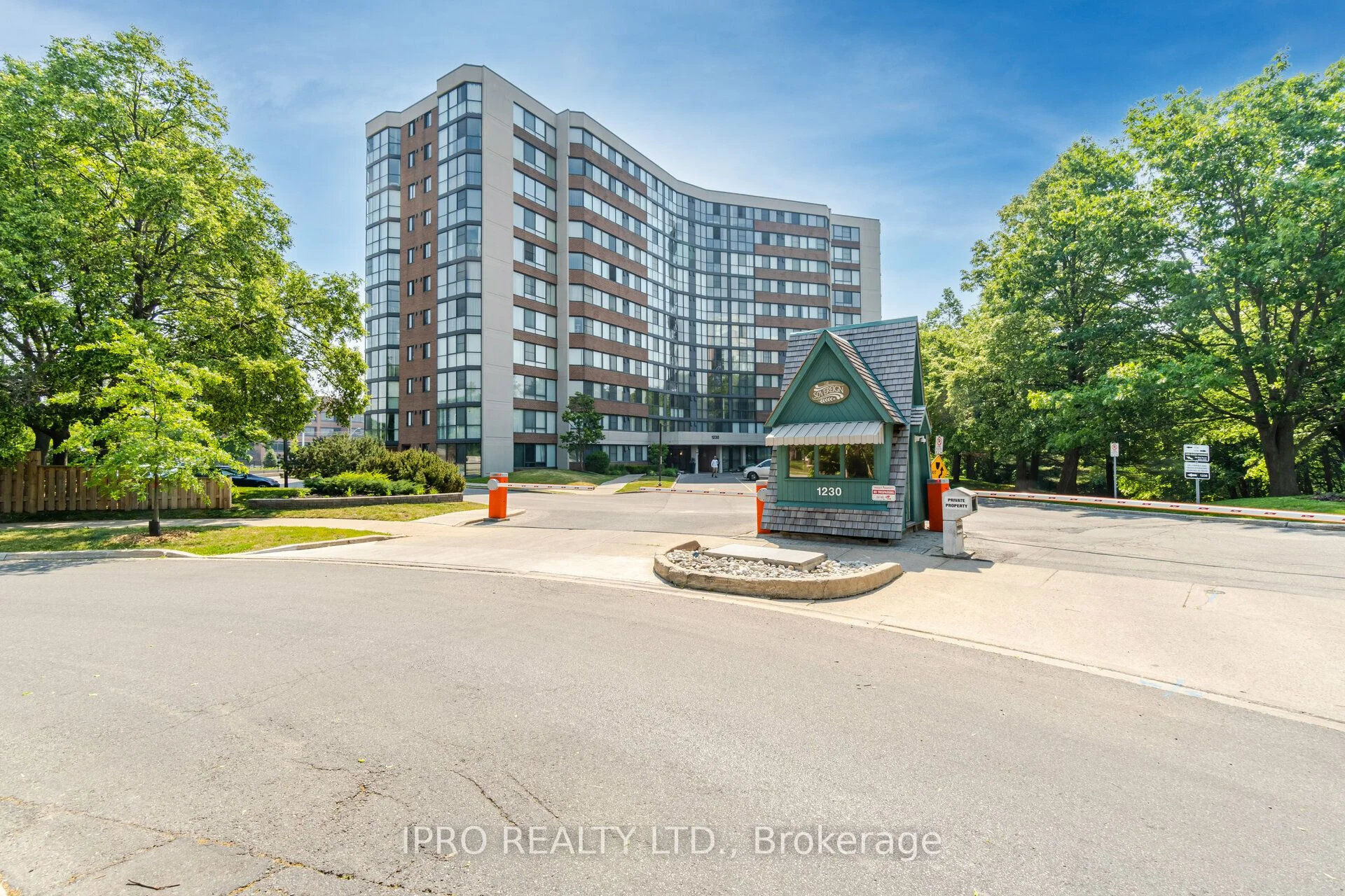 1230 Marlborough Court 802, Oakville, On L6h 3k6
