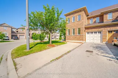 5616 Margarita Crescent Bsmt, Mississauga, On L5m 6z2