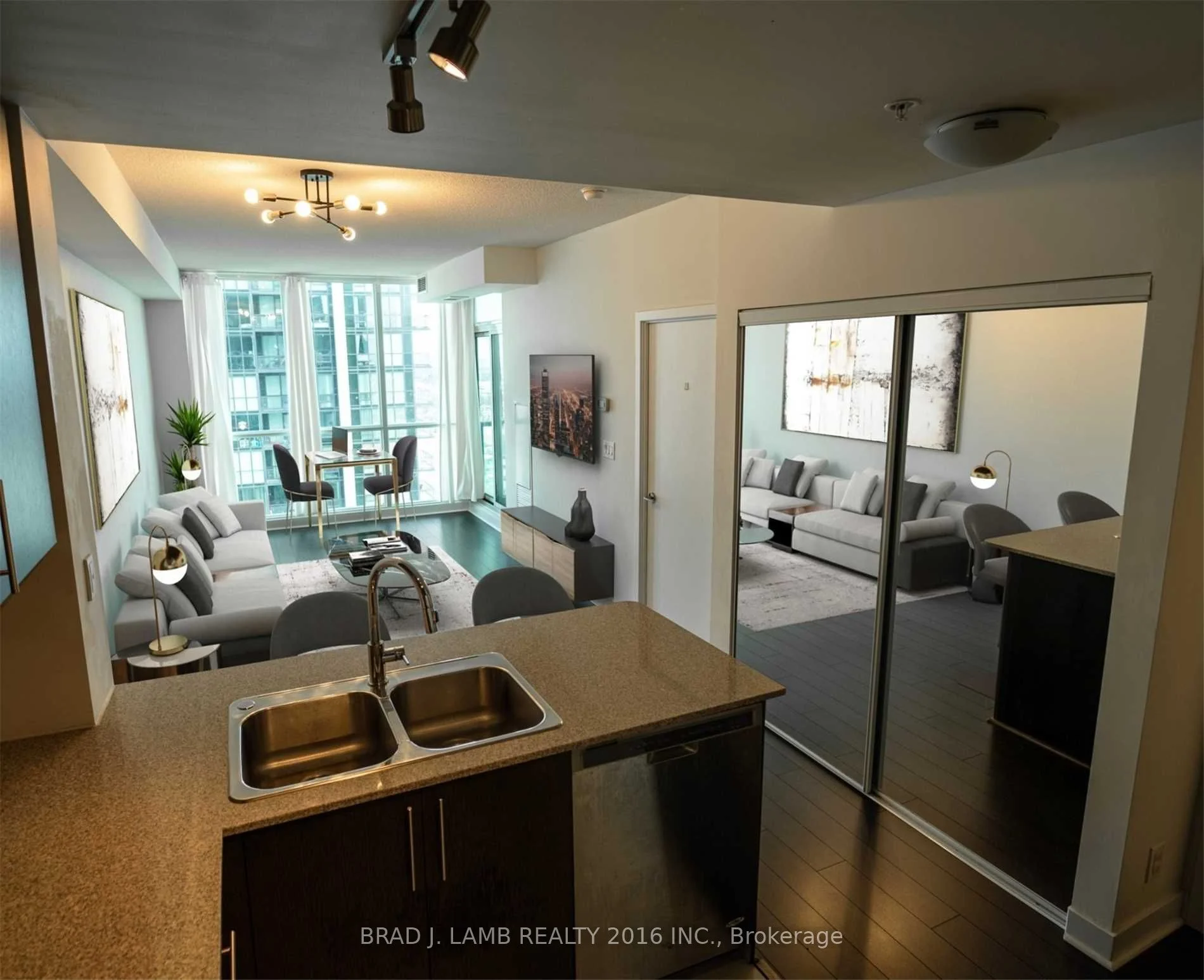 3985 Grand Park Drive 2104, Mississauga, On L5b 0h8