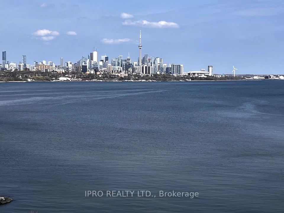 58 Marine Parade Drive 1209, Toronto W06, ON M8V 4G1