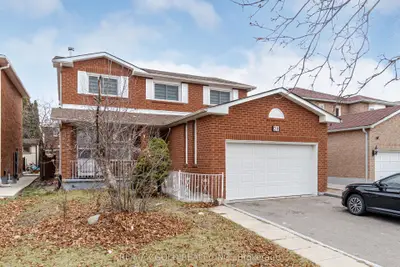 Detached in Brampton