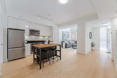Condo Apartment in Burlington