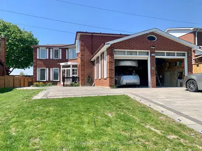 Detached in Mississauga