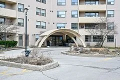 Condo Apartment in Burlington