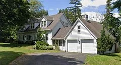 8 Yorkleigh Avenue, Toronto W09, ON M9P 1Y1