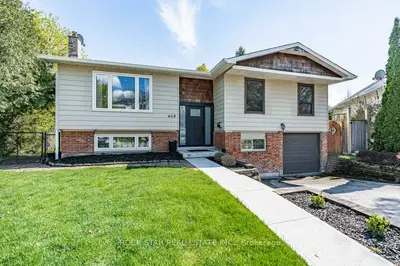 Detached in Burlington