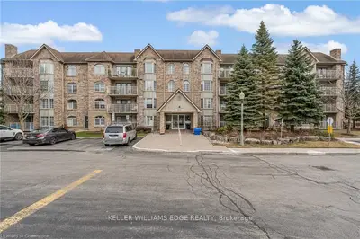 Condo Apartment in Burlington
