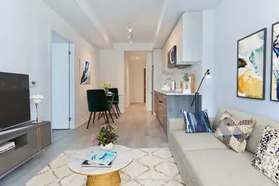 Condo Apartment in Toronto