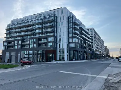 Condo Apartment in Oakville