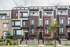 Att/Row/Townhouse in Toronto