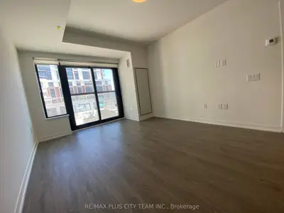 Condo Apartment in Mississauga
