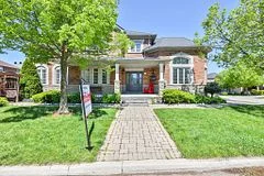 1423 Liverpool Street, Oakville, ON L6M 4M7