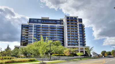 Condo Apartment in Toronto