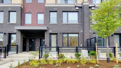 Condo Townhouse in Mississauga