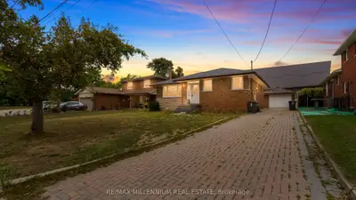 Detached in Toronto