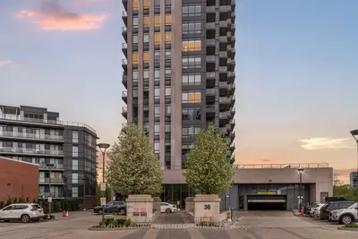 Condo Apartment in Toronto