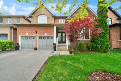 Detached in Oakville