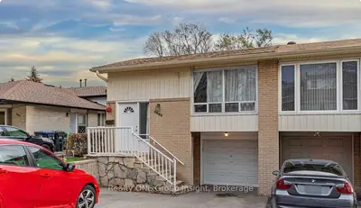 Semi-Detached in Mississauga