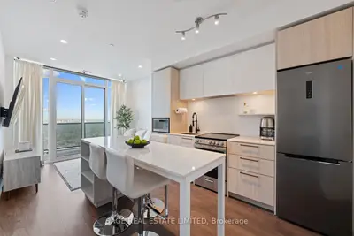 Condo Apartment in Toronto