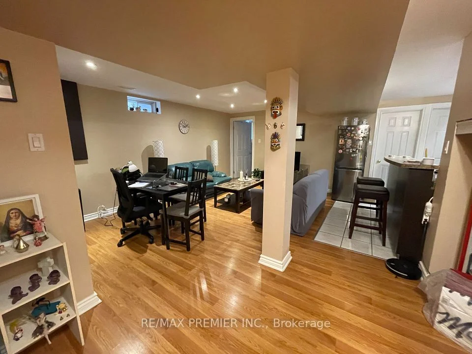5629 Haddon Hall Road Basement, Mississauga, ON L5M 5G4