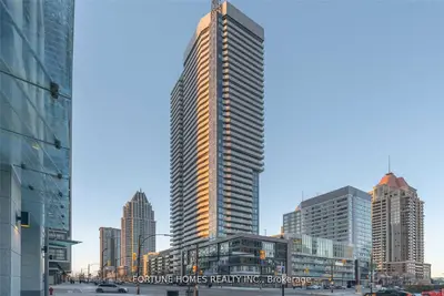 4065 Confederation Parkway 705, Mississauga, On L5b 0l4