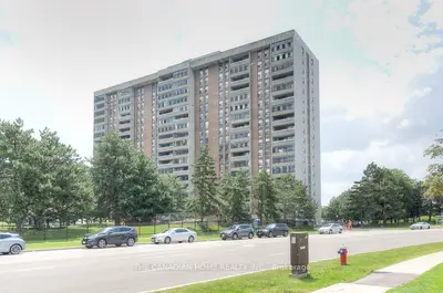 Condo Apartment in Brampton