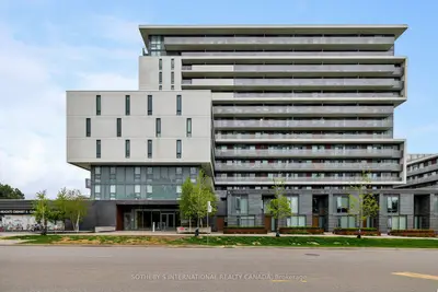 Condo Apartment in Toronto