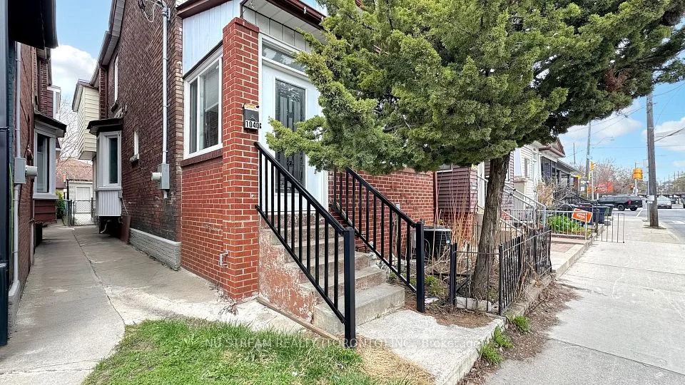 1040 Ossington Avenue BASEMENT, Toronto W02, ON M6G 3V6
