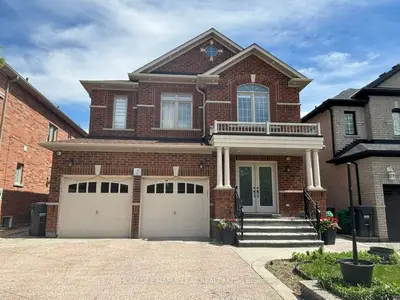 Detached in Brampton