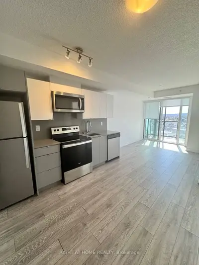 Condo Apartment in Burlington