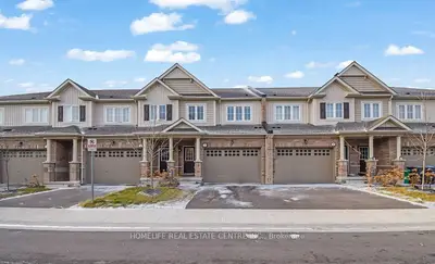 Att/Row/Townhouse in Brampton