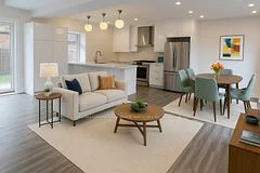 Att/Row/Townhouse in Toronto