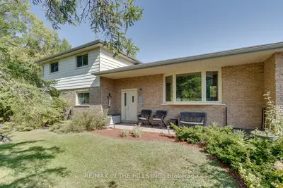 Detached in Caledon