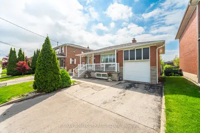 Detached in Toronto